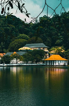 Kandy Lake in Sri Lanka